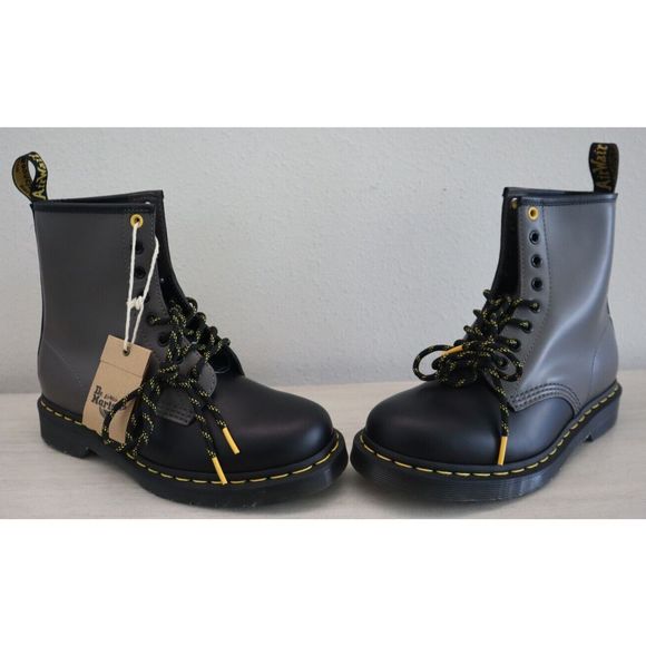 Dr. Martens LA004 Men's 6 Women's 7 Gray/Black 8-Eyelet Smooth Leather Boots - Picture 8 of 10